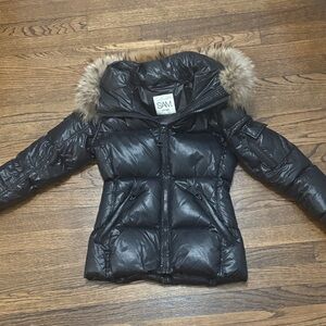 SAM. Women's Black Puffer Jacket with Fur Trim
